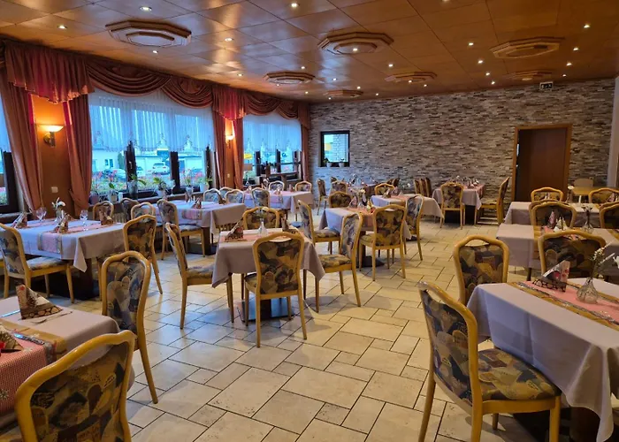 祖尔瓦格酒店 招待所 3*